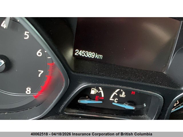 1FMCU9GD5JUD10908 Ford ESCAPE SE