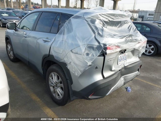 2022 Toyota Corolla Cross Le მანქანა იყიდება აუქციონზე, vin: 7MUCAABG3NV042120, აუქციონის ნომერი: 40061184