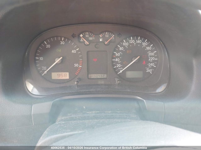 40062535 :رقم المزاد ، 9BWGR61J844014053 vin ، 2004 Volkswagen Golf مزاد بيع