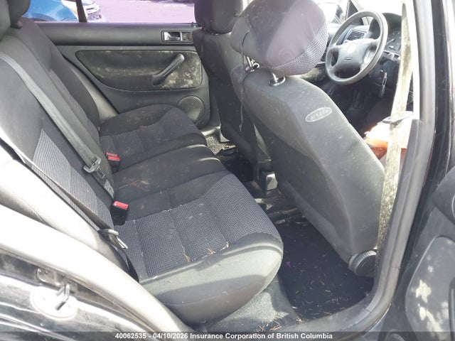 40062535 :رقم المزاد ، 9BWGR61J844014053 vin ، 2004 Volkswagen Golf مزاد بيع