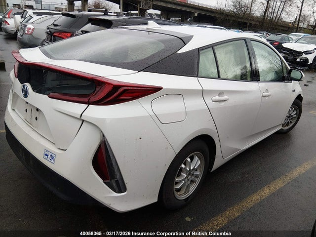 40058365 :رقم المزاد ، JTDKARFP6L3133637 vin ، 2020 Toyota Prius Prime Le/xle/limited مزاد بيع