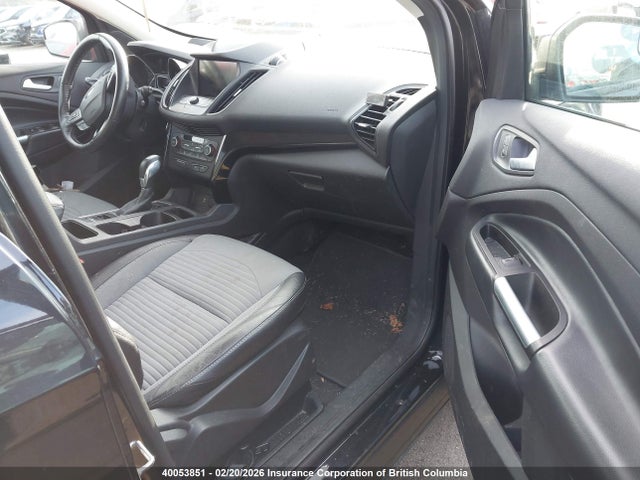 1FMCU9GD7KUB72404 Ford ESCAPE SE