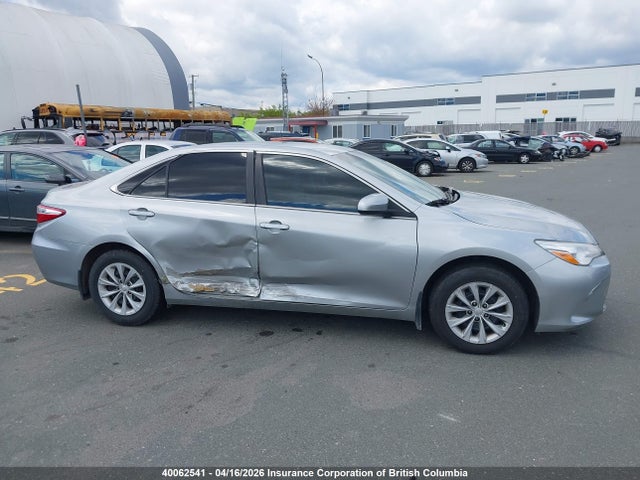 2016 Toyota Camry მანქანა იყიდება აუქციონზე, vin: 4T1BF1FK4GU594547, აუქციონის ნომერი: 40062541
