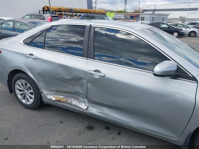2016 Toyota Camry მანქანა იყიდება აუქციონზე, vin: 4T1BF1FK4GU594547, აუქციონის ნომერი: 40062541