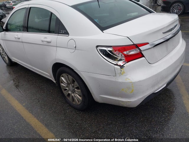 Aukcja sprzedaży 2013 Chrysler 200, vin: 1C3CCBAB8DN533338, numer aukcji: 40062547