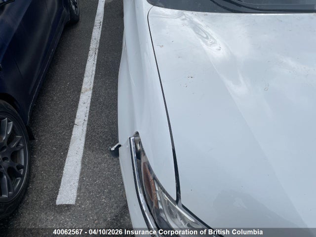 JA4AZ2A33HZ605128 Mitsubishi Outlander Es