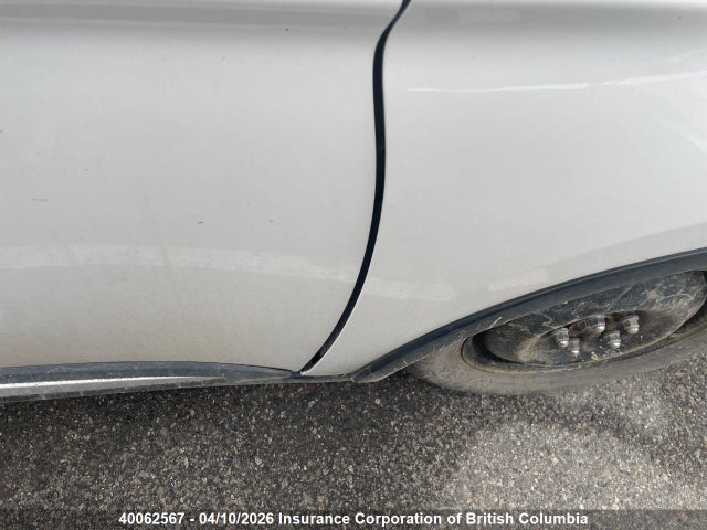 JA4AZ2A33HZ605128 Mitsubishi Outlander Es