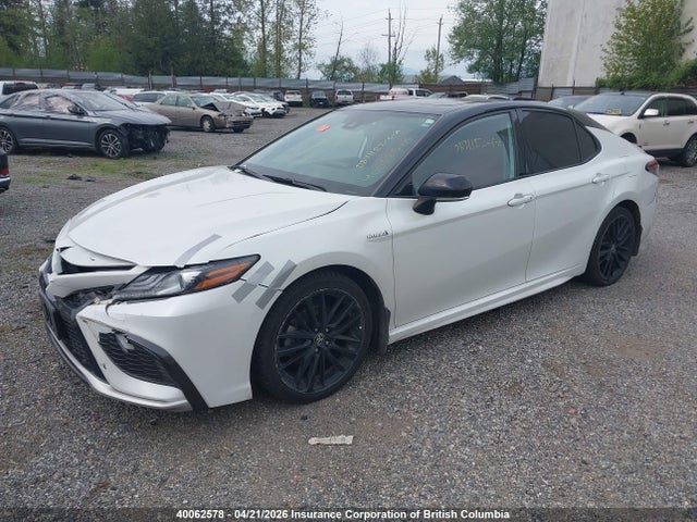2021 Toyota Camry მანქანა იყიდება აუქციონზე, vin: 4T1K31AK2MU027555, აუქციონის ნომერი: 40062578