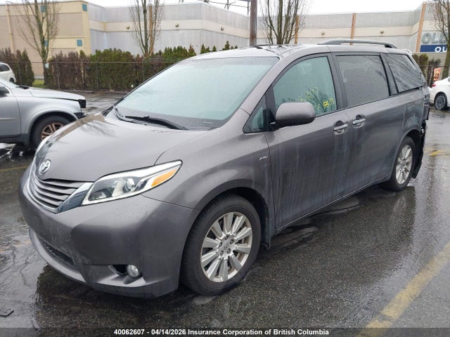 5TDDZ3DC1HS148406 Toyota Sienna Xle/limited