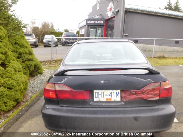 2000 Honda Accord Ex მანქანა იყიდება აუქციონზე, vin: 1HGCG5667YA809259, აუქციონის ნომერი: 40062652