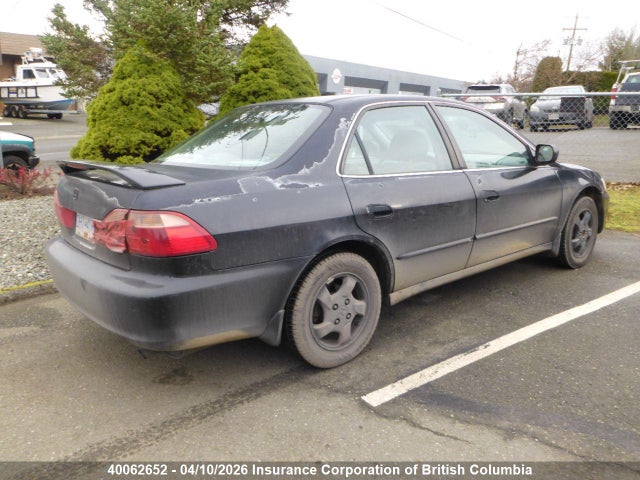 2000 Honda Accord Ex მანქანა იყიდება აუქციონზე, vin: 1HGCG5667YA809259, აუქციონის ნომერი: 40062652