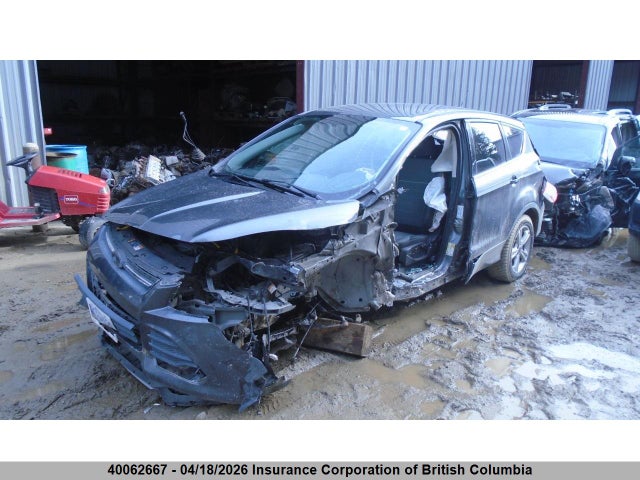 1FMCU9GX1FUA29321 Ford ESCAPE SE