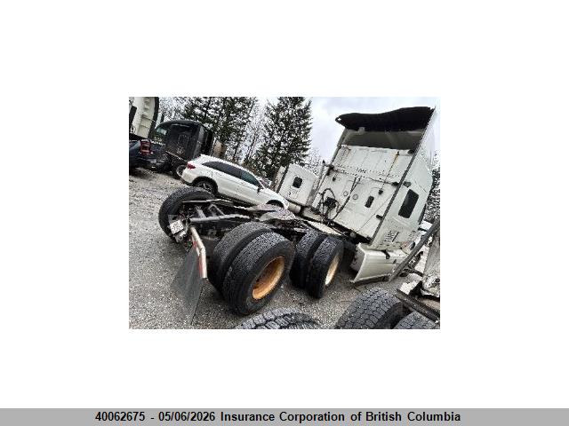 1XKWD40X6LR965002 Kenworth Construction W900
