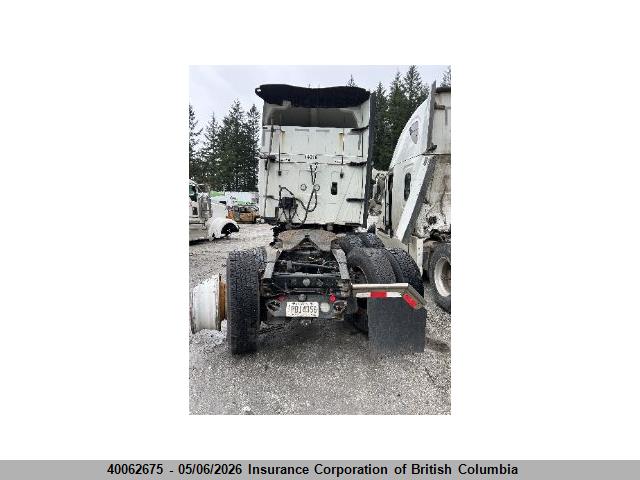 1XKWD40X6LR965002 Kenworth Construction W900
