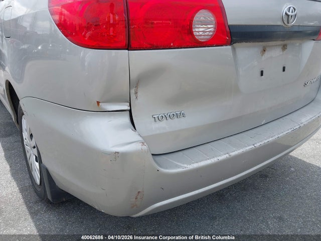 40062686 :رقم المزاد ، 5TDZK4CC9AS310905 vin ، 2010 Toyota Sienna Ce 7 Passenger مزاد بيع