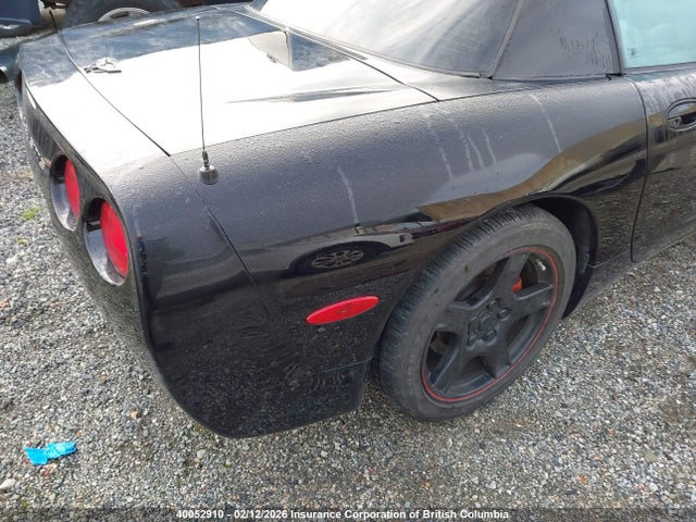 40052910 :رقم المزاد ، 1G1YY12G8X5115849 vin ، 1999 Chevrolet Corvette مزاد بيع