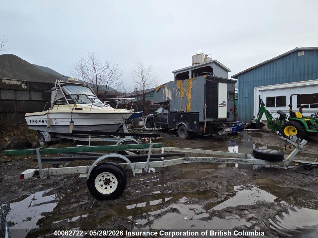 40062722 :رقم المزاد ، 1ZEAAASA44A002005 vin ، 2005 Ez Loader Boat Trailer مزاد بيع