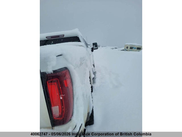 1GT49VEY4NF173639 GMC Sierra K3500 At4