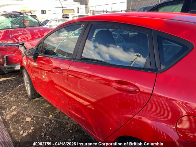Продажа на аукционе авто 2015 Ford Fiesta Se, vin: 3FADP4EJ9FM131526, номер лота: 40062759