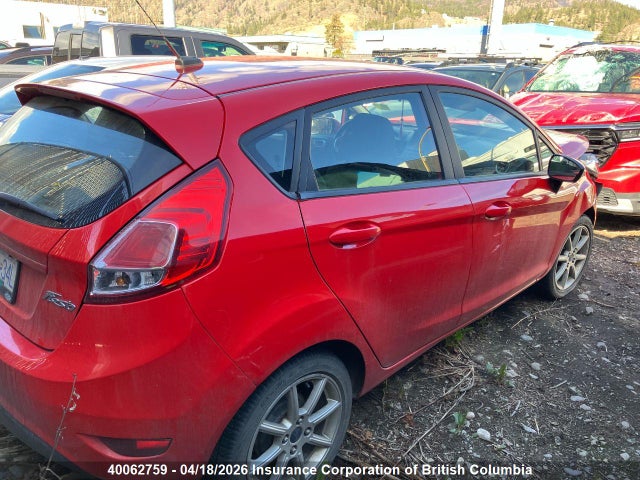 Продажа на аукционе авто 2015 Ford Fiesta Se, vin: 3FADP4EJ9FM131526, номер лота: 40062759