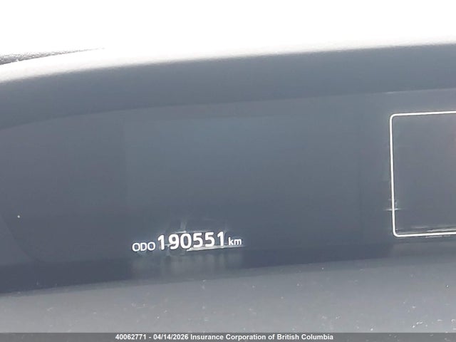 JTDL9RFUXK3003619 Toyota Prius