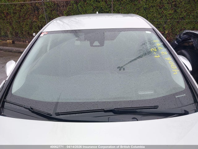 JTDL9RFUXK3003619 Toyota Prius