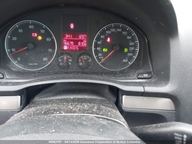 40062797 :رقم المزاد ، WVWDA71K78W056954 vin ، 2008 Volkswagen Rabbit 5-door Trendline مزاد بيع