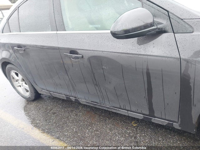 1G1PE5SB2E7437744 Chevrolet Cruze