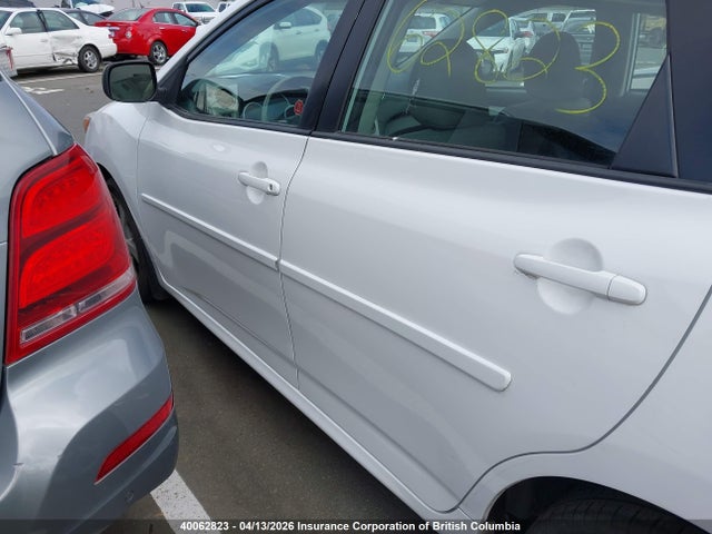 40062823 :رقم المزاد ، 2T1KU4EE5CC802403 vin ، 2012 Toyota Corolla Matrix مزاد بيع