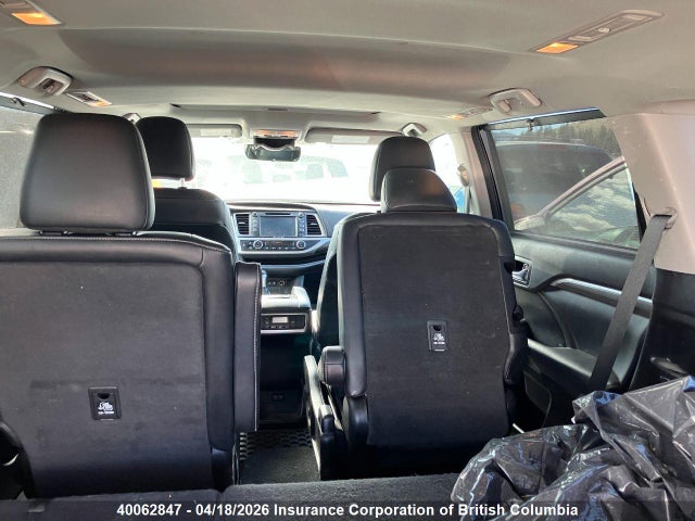 2018 Toyota Highlander Se/xle მანქანა იყიდება აუქციონზე, vin: 5TDJZRFH2JS523725, აუქციონის ნომერი: 40062847