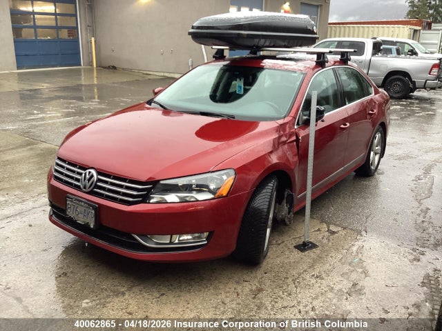 1VWBV7A34FC046186 Volkswagen PASSAT SE