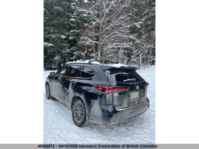 5TDDZRBH0NS170636 Toyota Highlander Limited/platinum