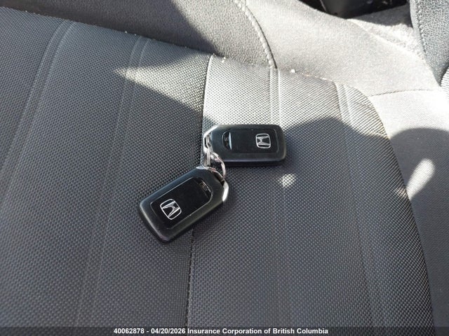 40062878 :رقم المزاد ، 2HKRW2H25HH115960 vin ، 2017 Honda Cr-v مزاد بيع