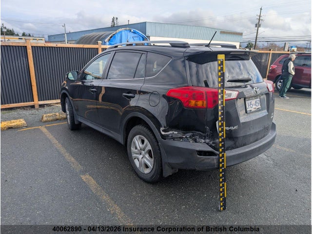 40062890 :رقم المزاد ، 2T3BFREV3FW247694 vin ، 2015 Toyota Rav4 مزاد بيع