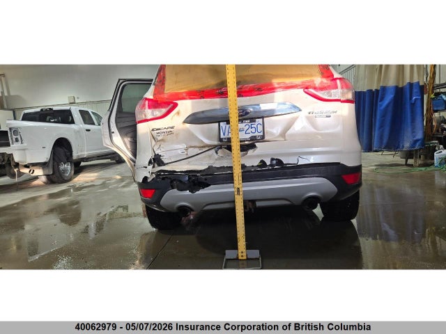 1FMCU9J9XFUB43814 Ford Escape Titanium
