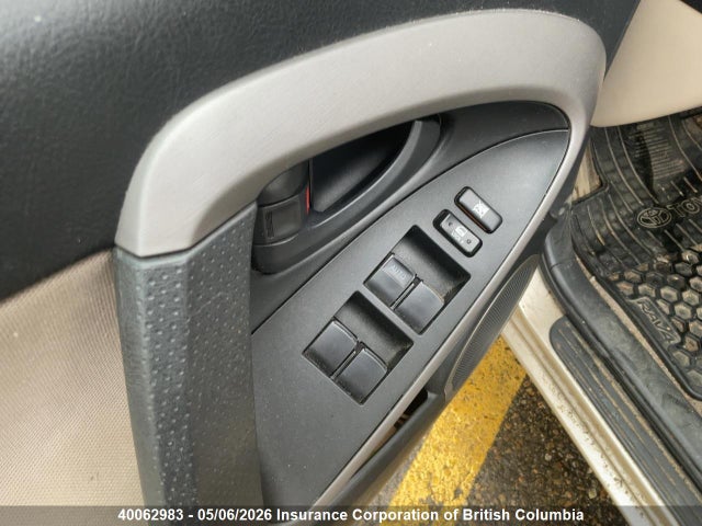 40062983 :رقم المزاد ، JTMBD31V465027724 vin ، 2006 Toyota Rav4 مزاد بيع