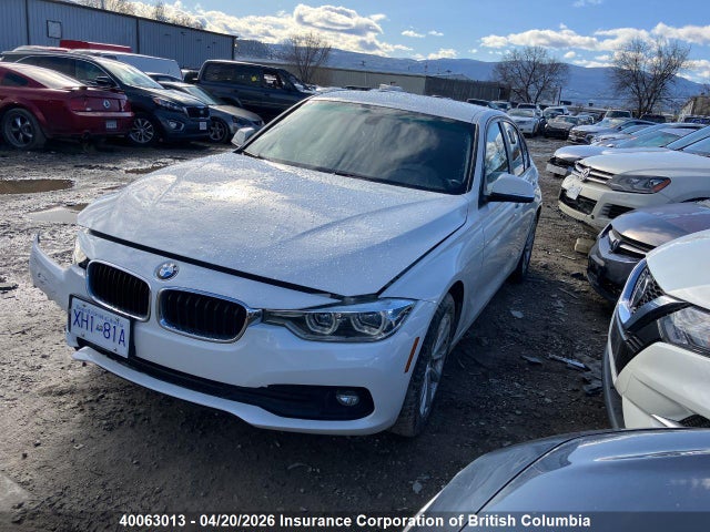 Aukcja sprzedaży 2016 Bmw 320i, vin: WBA8A3C59GK689752, numer aukcji: 40063013