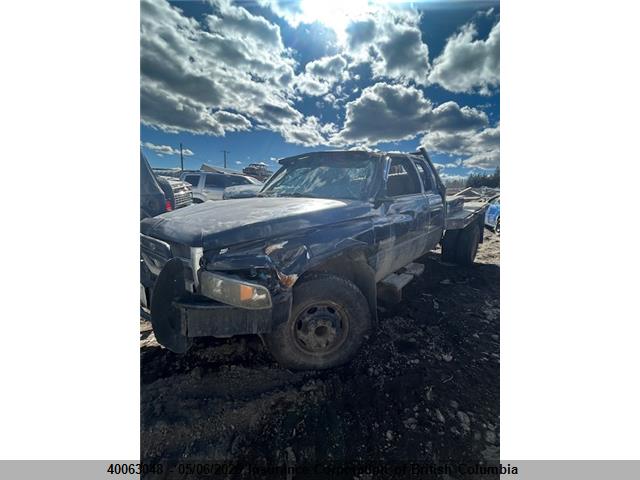 40063048 :رقم المزاد ، 1B7MF33761J292646 vin ، 2001 Dodge Ram 3500 مزاد بيع