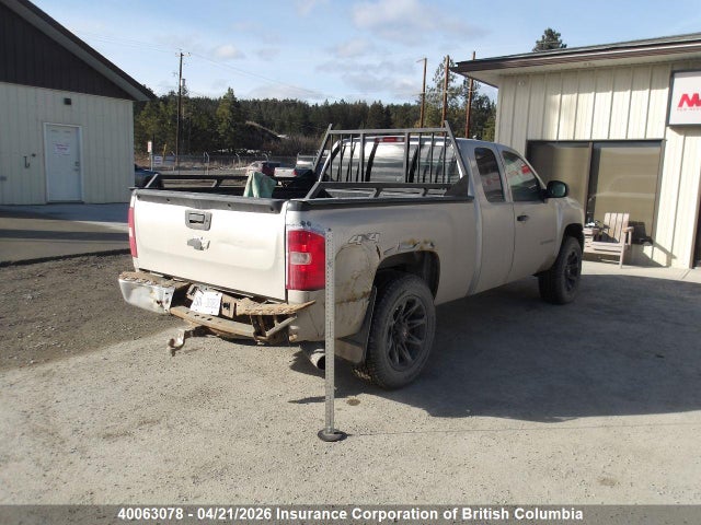 Продажа на аукционе авто 2008 Chevrolet Silverado K1500, vin: 1GCEK19048Z102112, номер лота: 40063078