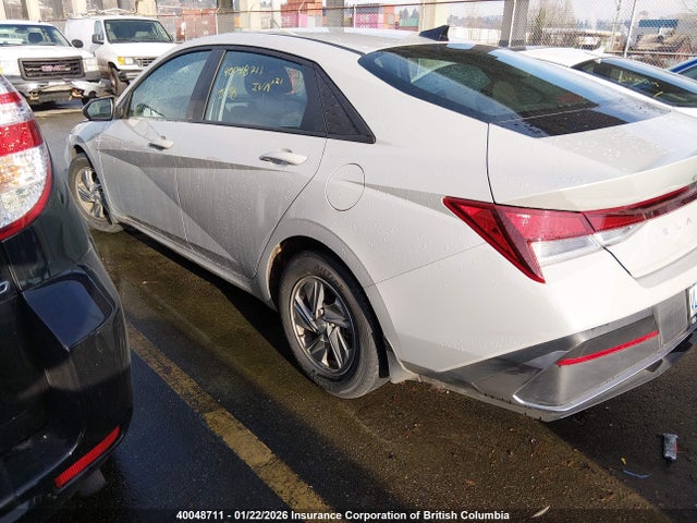 KMHLM4DGXRU713957 Hyundai ELANTRA SEL