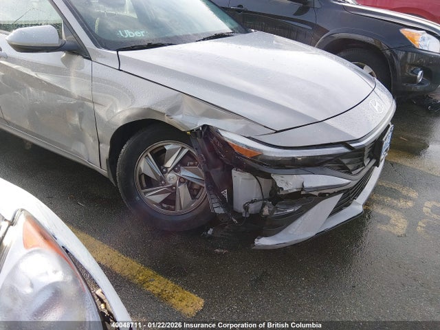 KMHLM4DGXRU713957 Hyundai ELANTRA SEL