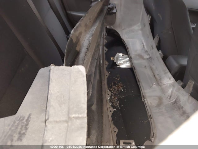 40061466 :رقم المزاد ، 1FAHP3GN1AW282817 vin ، 2010 Ford Focus Ses مزاد بيع