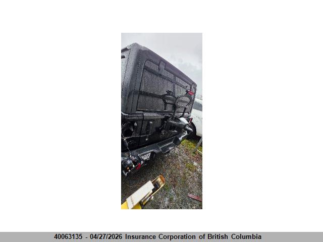 1C4HJXDN2KW687383 Jeep Wrangler Unlimited Sport