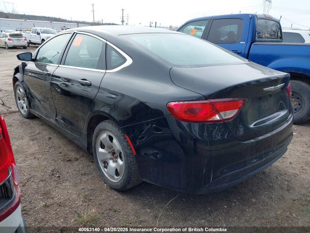 40063140 :رقم المزاد ، 1C3CCCFB3FN755674 vin ، 2015 Chrysler 200 مزاد بيع