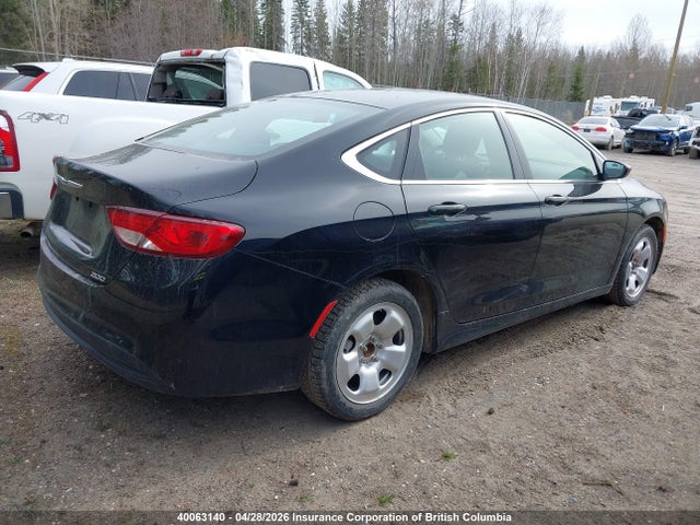 40063140 :رقم المزاد ، 1C3CCCFB3FN755674 vin ، 2015 Chrysler 200 مزاد بيع
