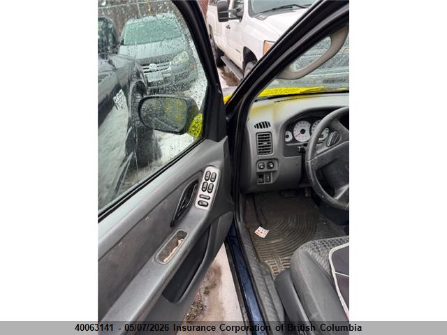Продажа на аукционе авто 2003 Ford Escape Xlt, vin: 1FMYU93163KD17415, номер лота: 40063141