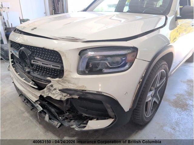 W1N4M4HBXNW241631 Mercedes-Benz Glb 250 4matic