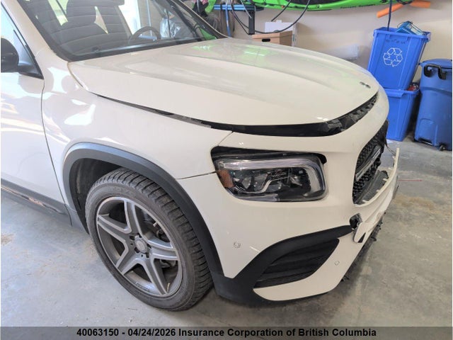 W1N4M4HBXNW241631 Mercedes-Benz Glb 250 4matic