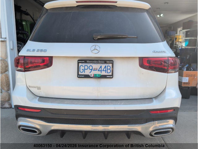 W1N4M4HBXNW241631 Mercedes-Benz Glb 250 4matic
