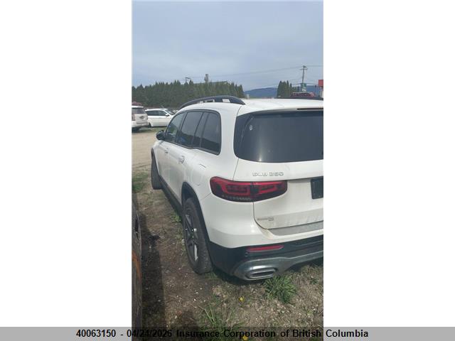 W1N4M4HBXNW241631 Mercedes-Benz Glb 250 4matic